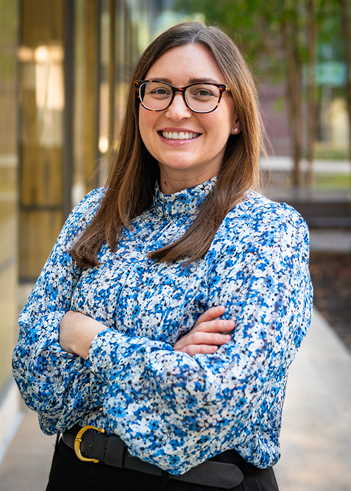 Danielle Basilica headshot